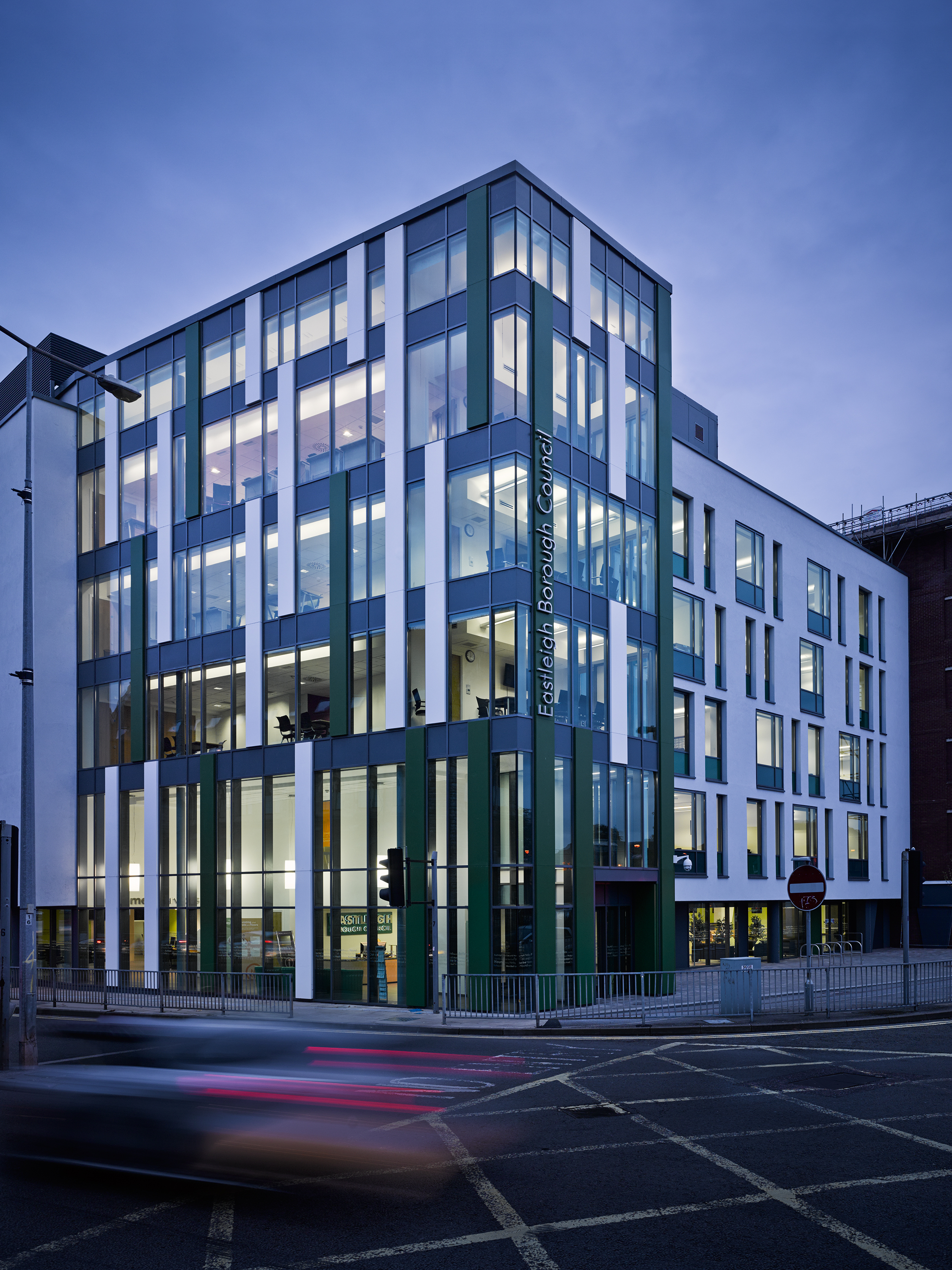 Eastleigh House 35