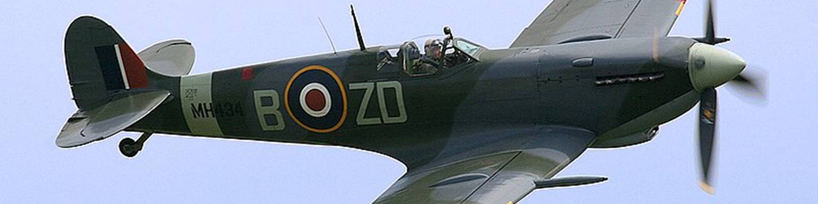Ray Flying Legends - Spitfire